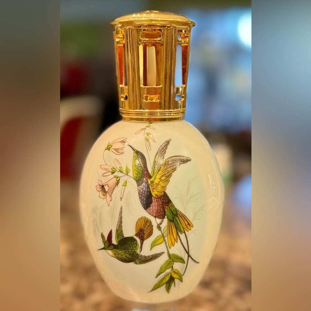 Vintage Lampe Berger Porcelain Fragrance Lamp – Rare Hummingbird Design
